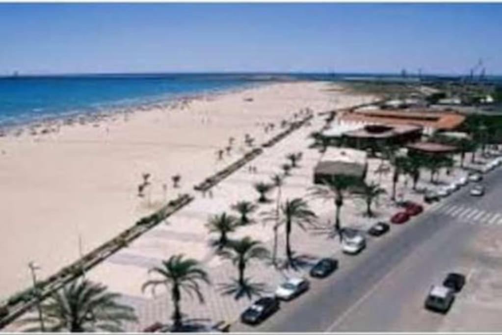 פובלה דה פארנאלס Coqueto Apartamento Junto A La Playa. מראה חיצוני תמונה