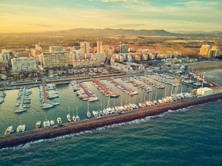 פובלה דה פארנאלס Coqueto Apartamento Junto A La Playa. מראה חיצוני תמונה